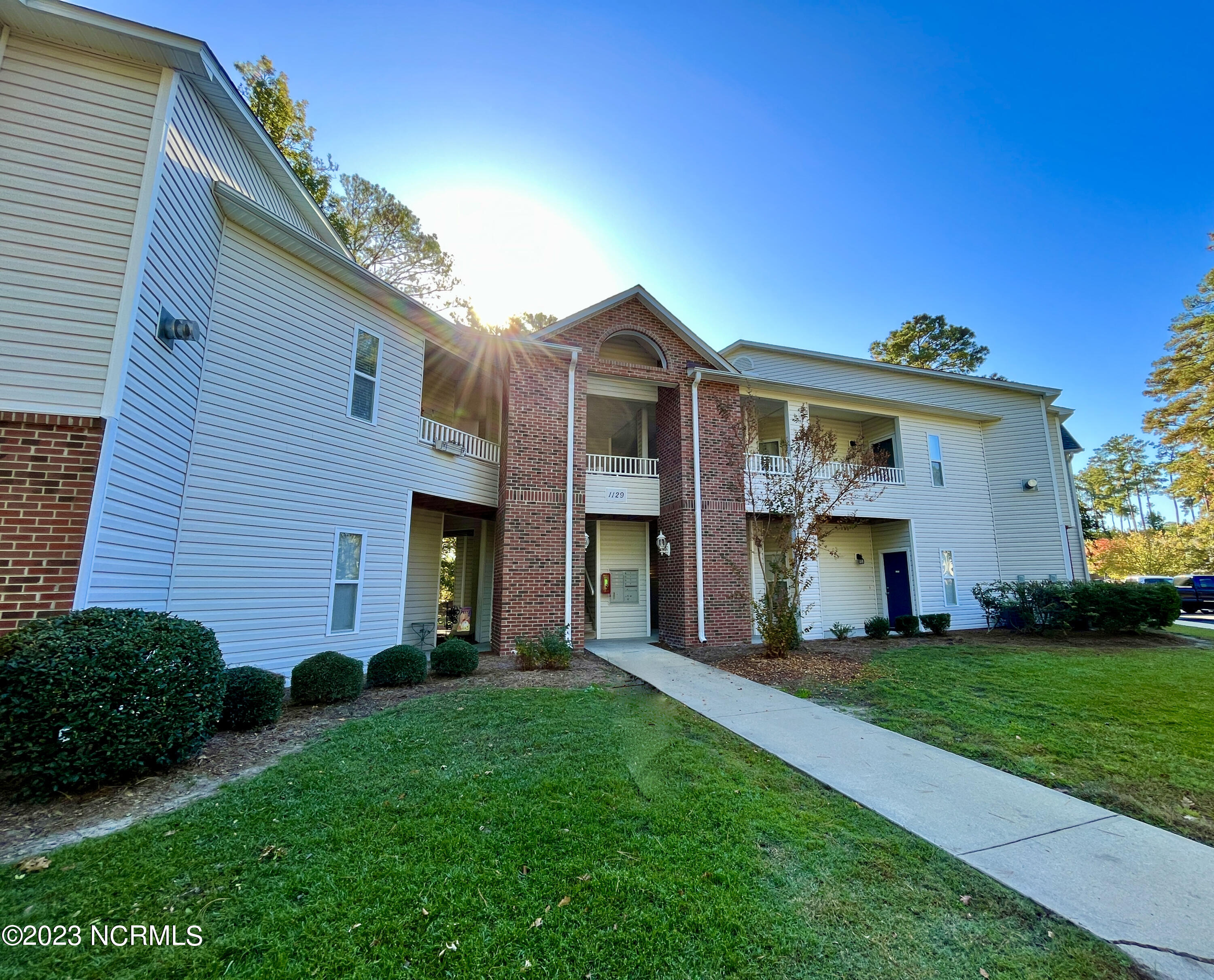 1129 Turtle Creek Road, Unit G Greenville, NC 27858 - Photo 1 of 42 966E749F-4174-4652-9FA0-F32743EF39EE_1_2