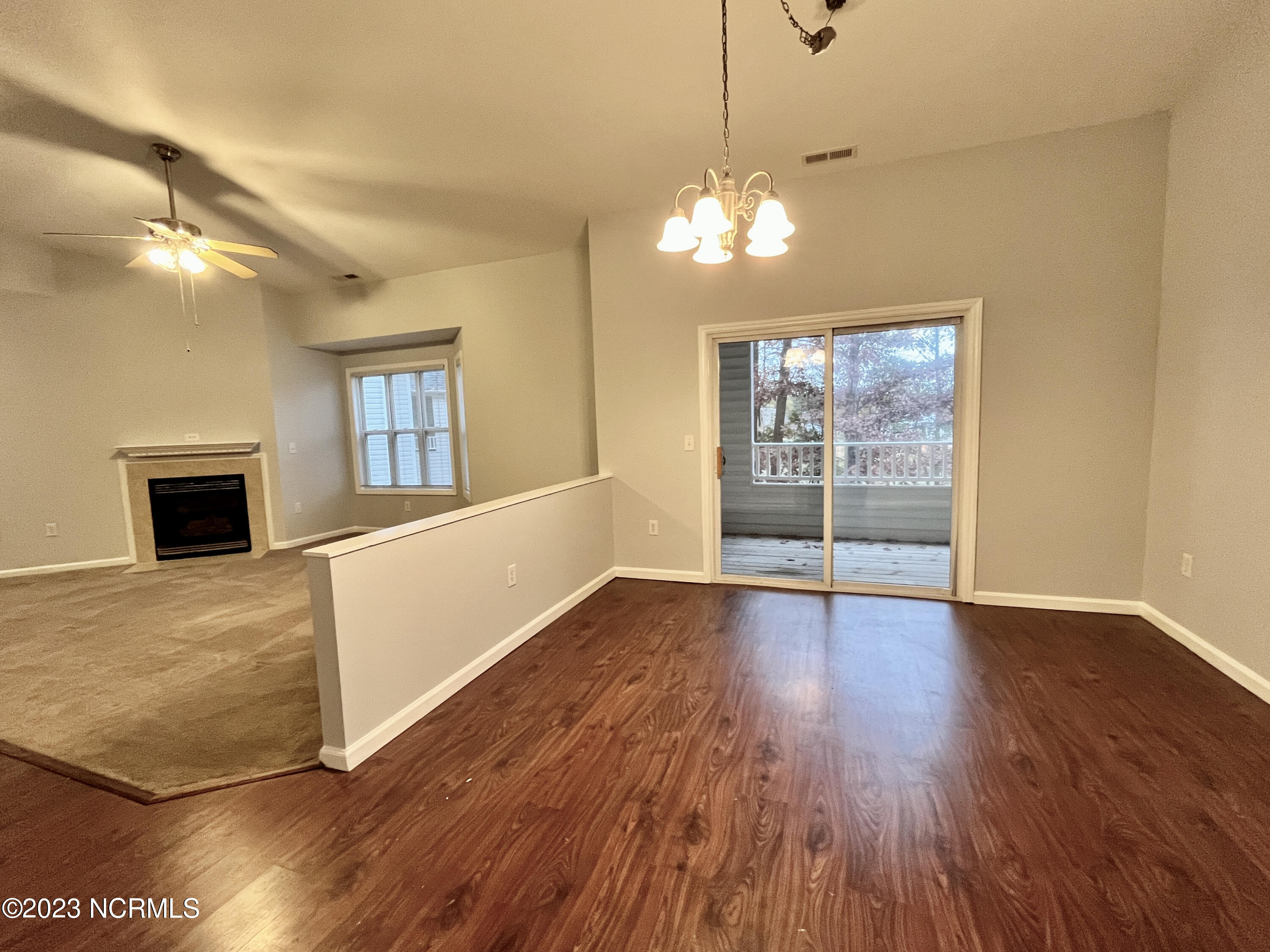 1129 Turtle Creek Road, Unit G Greenville, NC 27858 - Photo 17 of 42 33A8EB71-F552-4FE2-98B8-DFD14A9B5105_1_2