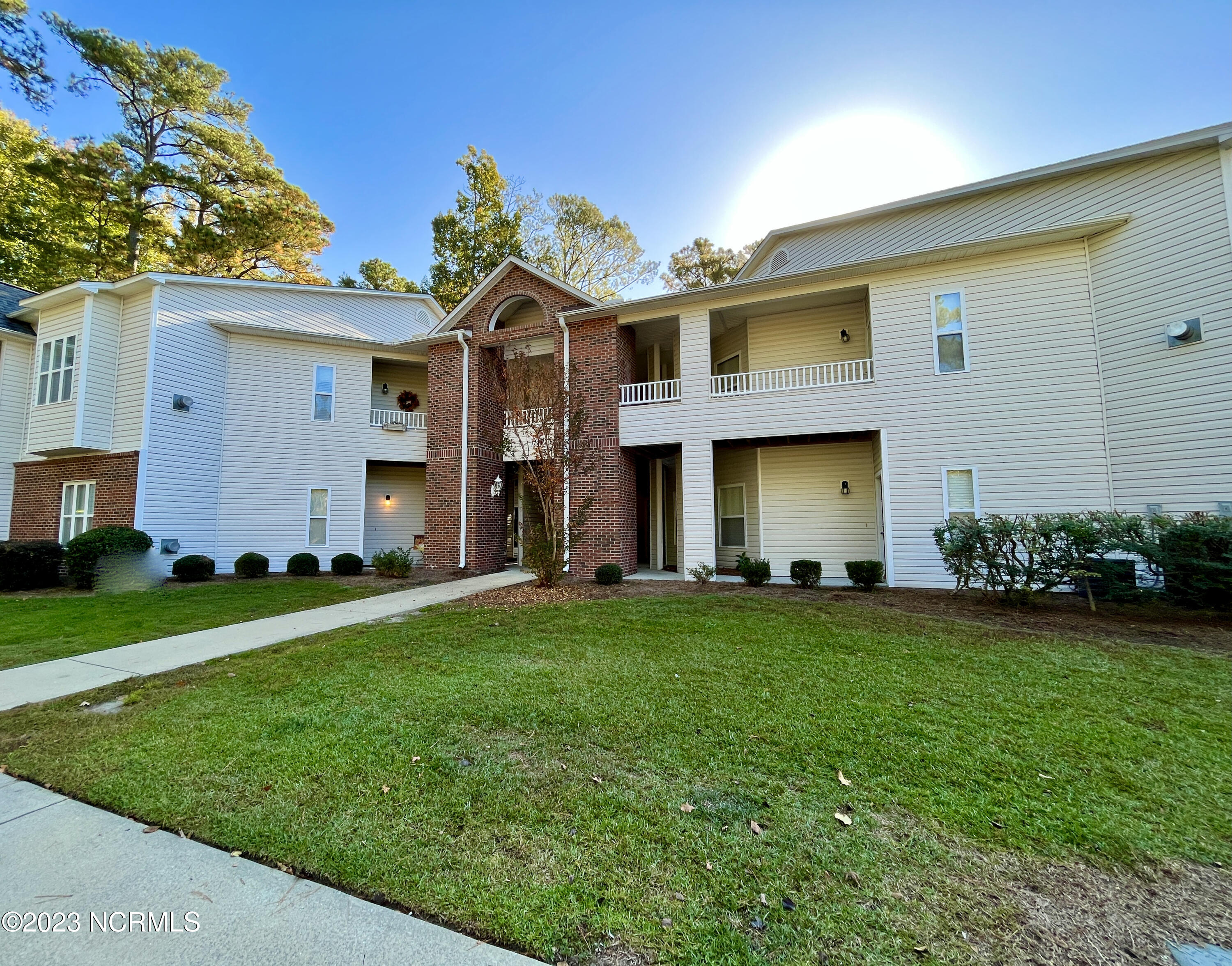 1129 Turtle Creek Road, Unit G Greenville, NC 27858 - Photo 3 of 42 5ABDCC11-A02A-44C6-B326-2E5EB66FA5B2_1_2