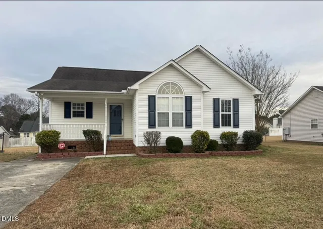 $1,600 | 228 Wexford Drive, Clayton, NC 27520