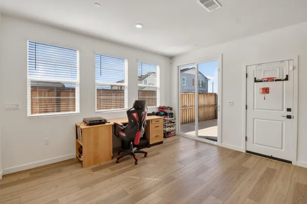 $520,000 | 211 Starlight Place, Lincoln, CA 95648