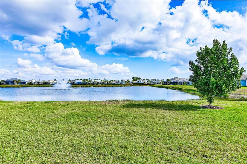 18500 Midsummer Place Venice, FL 34293 - Photo 32 of 69