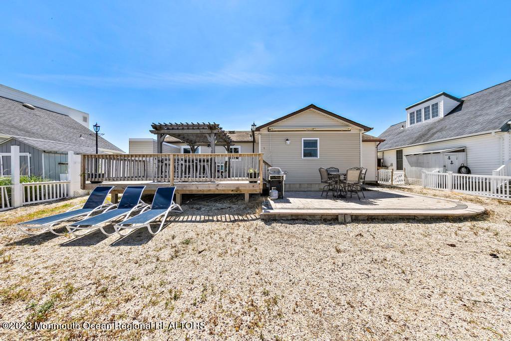 8 Diane Road Manahawkin, NJ 08050 - Photo 9 of 9 8DianePrint-37