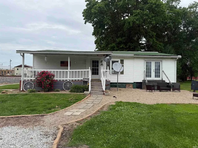 $69,000 | 204 Railroad Lane, Oaktown, IN 47561
