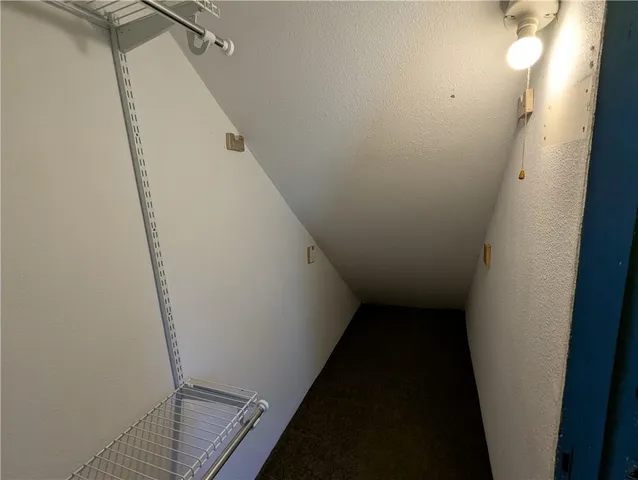 $127,000 | 313 Shawnee Street, Hiawatha, KS 66434