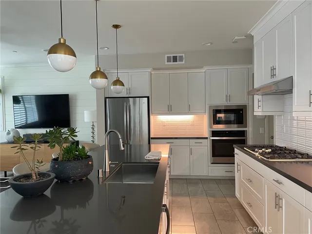 $5,050 | 104 Allusion, Irvine, CA 92618