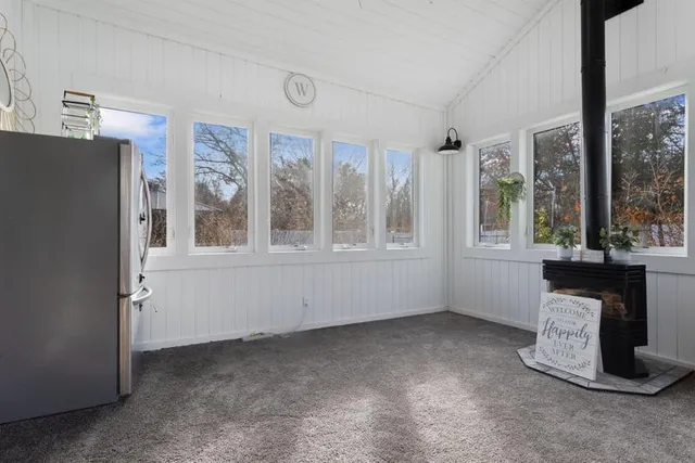 $529,995 | 2065 Kings Road, Eagan, MN 55122