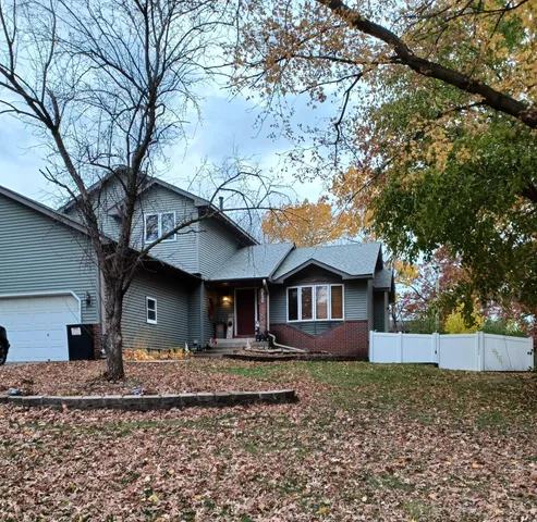 $529,995 | 2065 Kings Road, Eagan, MN 55122