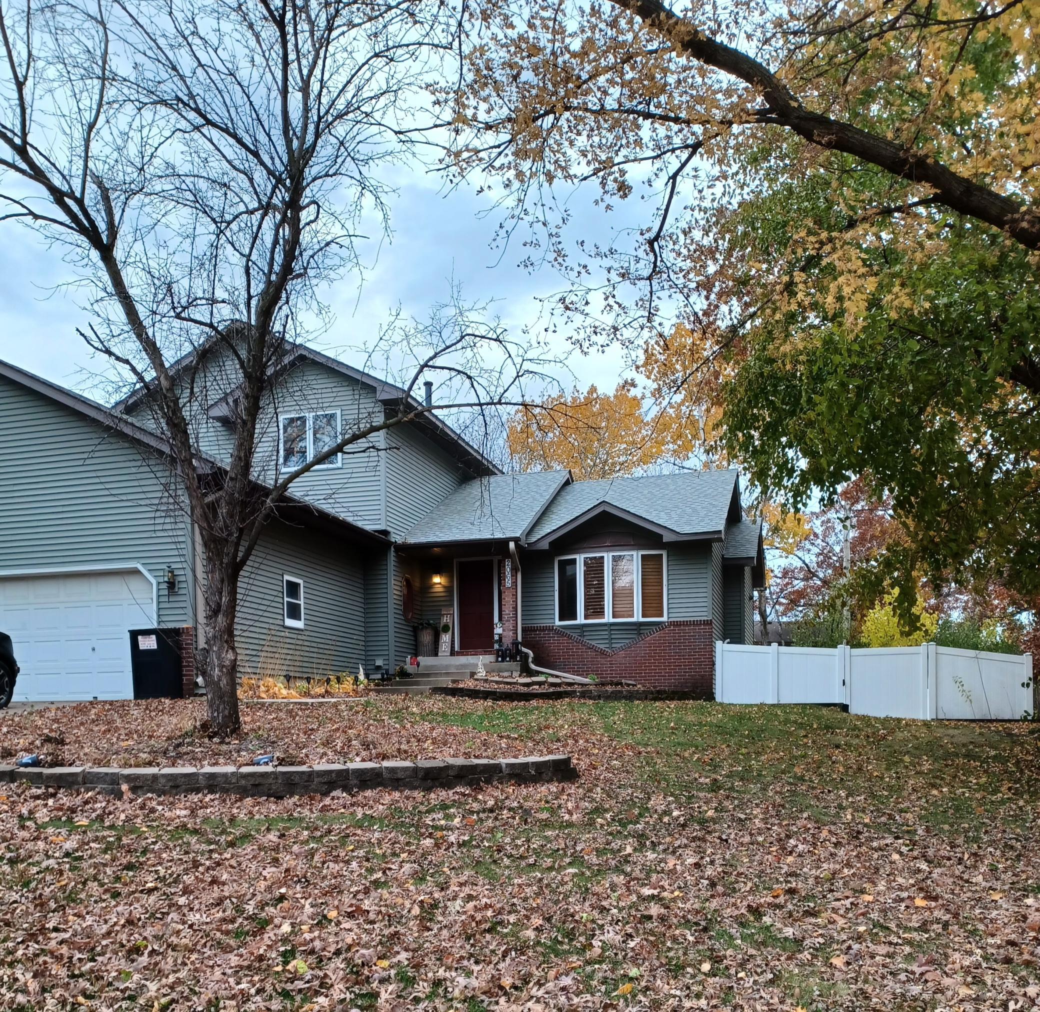 2065 Kings Road Eagan, MN 55122 - Photo 2 of 41