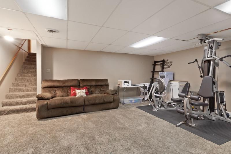 2065 Kings Road Eagan, MN 55122 - Photo 22 of 41