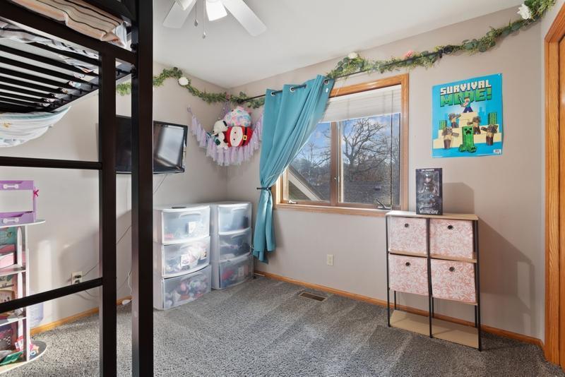 2065 Kings Road Eagan, MN 55122 - Photo 24 of 41