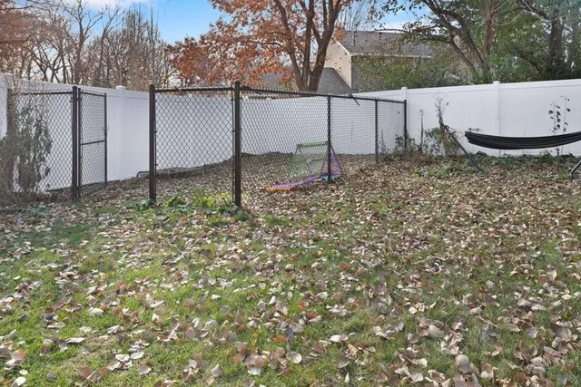 $529,995 | 2065 Kings Road, Eagan, MN 55122