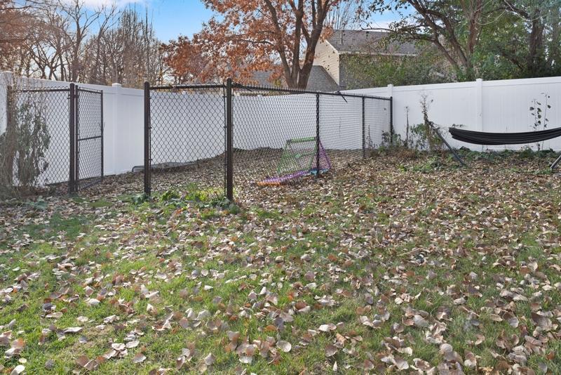 2065 Kings Road Eagan, MN 55122 - Photo 34 of 41