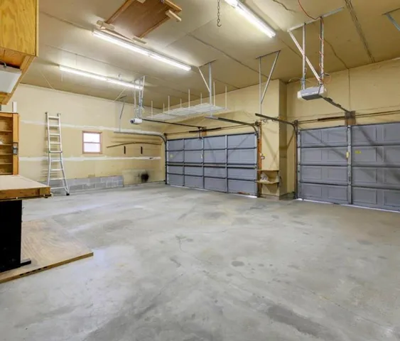 $529,995 | 2065 Kings Road, Eagan, MN 55122