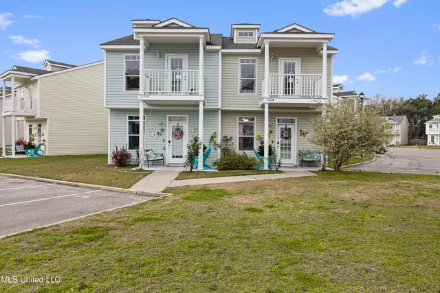 $220,000 | 1181 Century Oaks Drive, Unit B, Gulfport, MS 39507