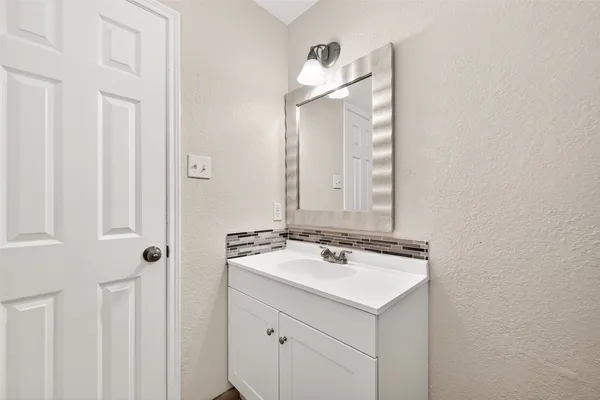 $209,000 | 21130 Allenham Lane, Humble, TX 77338