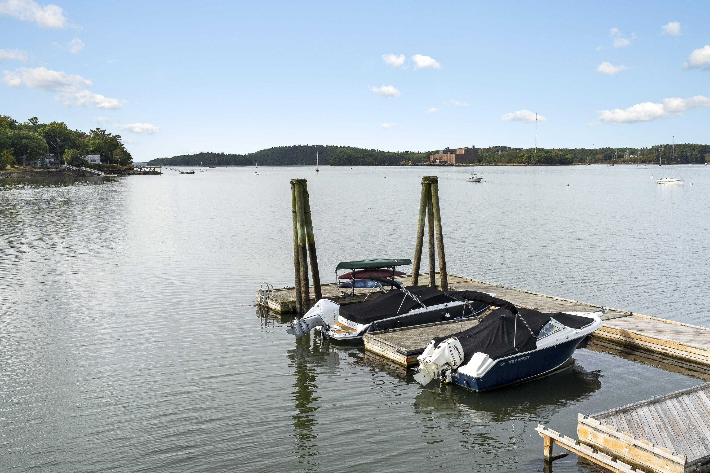304 Eddy Road, Unit 202 Edgecomb, ME 04556 - Photo 39 of 42 Dock slips available