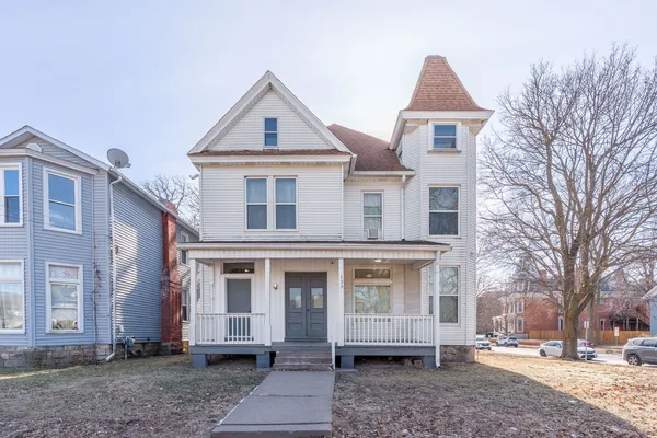 $275,000 | 133 West 13th Street, Davenport, IA 52803