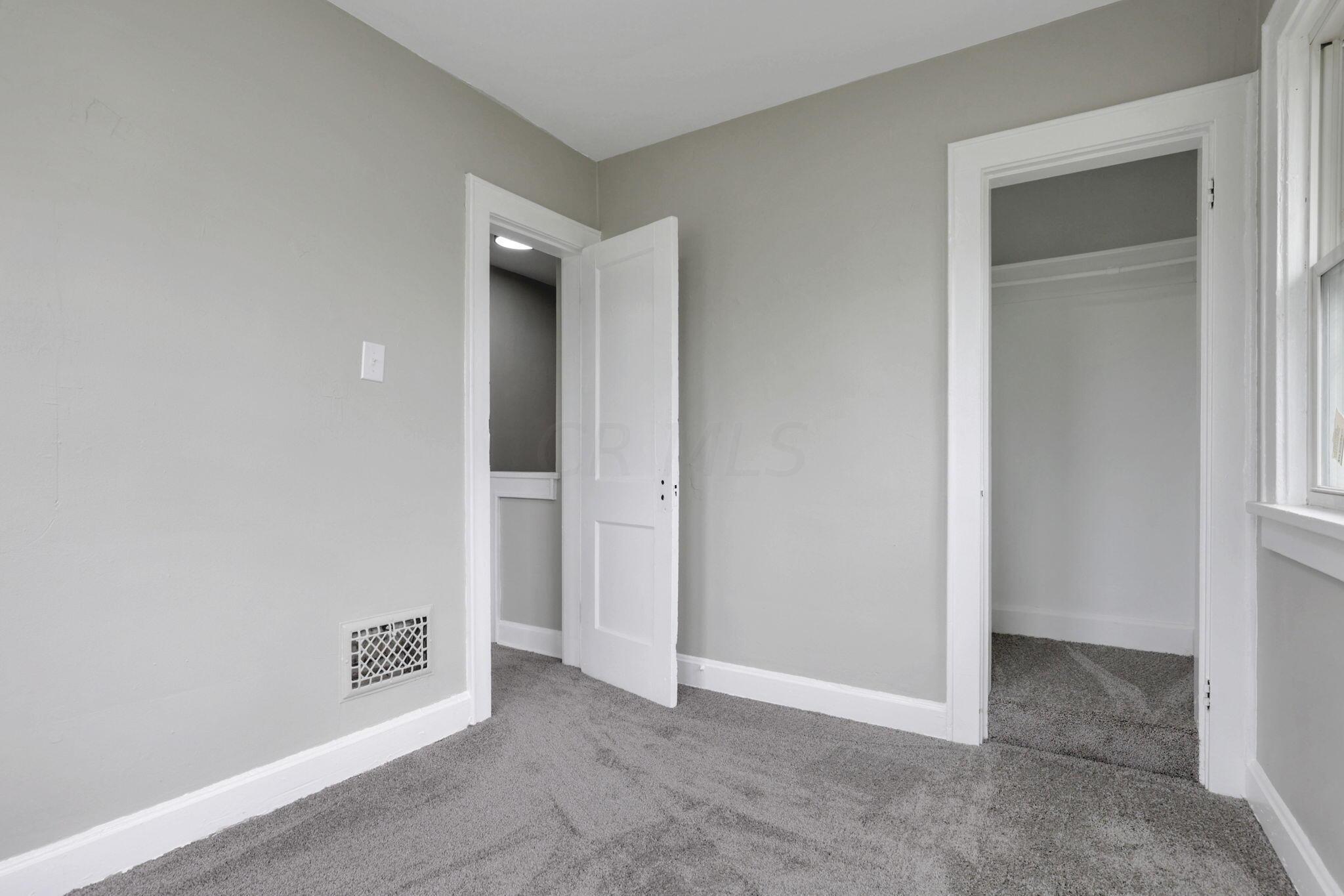 638 Racine Avenue Columbus, OH 43204 - Photo 23 of 68 26-web-or-mls-0N4A5173