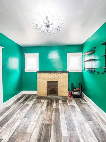 $185,000 | 525 South 4th Street, Clinton, IN 47842