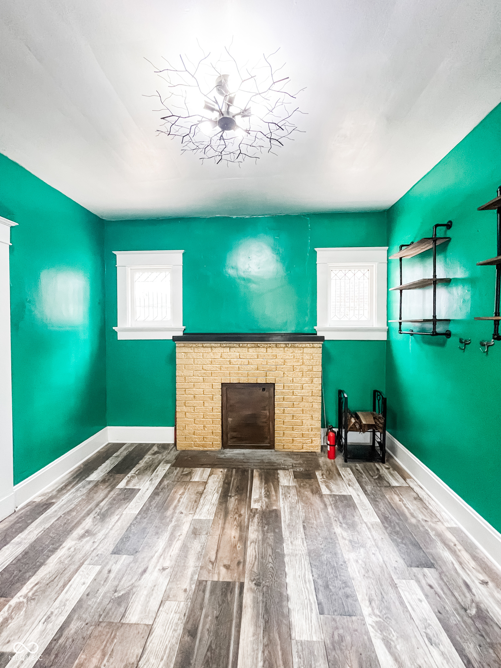 525 South 4th Street Clinton, IN 47842 - Photo 14 of 51