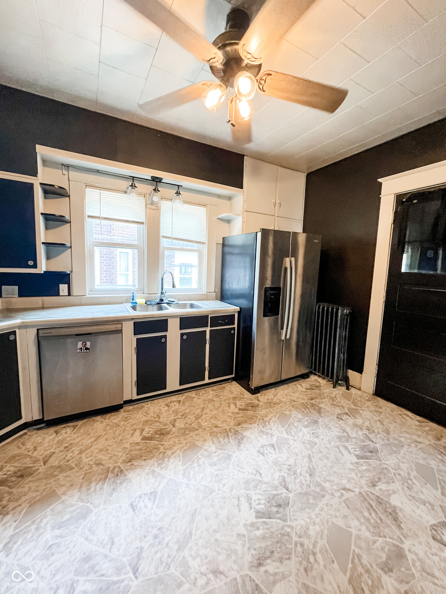 525 South 4th Street Clinton, IN 47842 - Photo 26 of 51