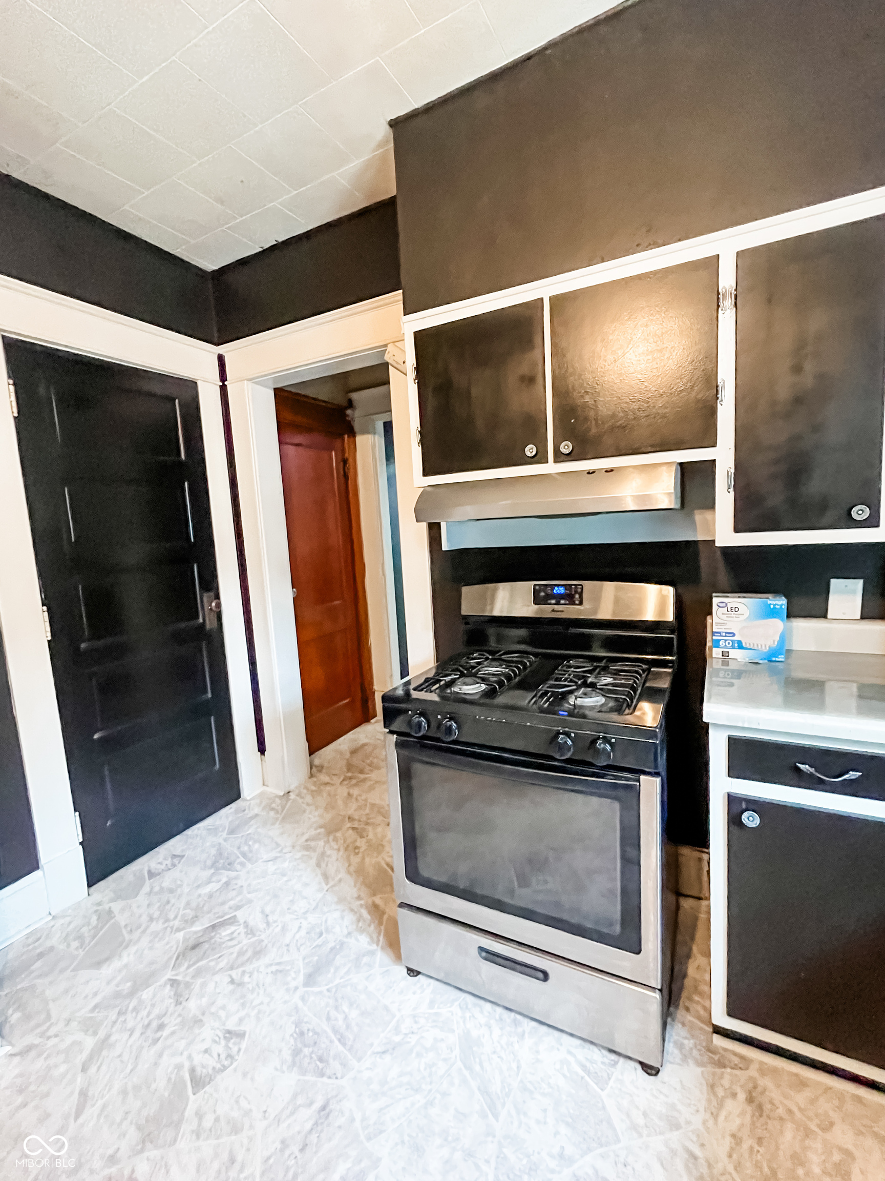 525 South 4th Street Clinton, IN 47842 - Photo 27 of 51