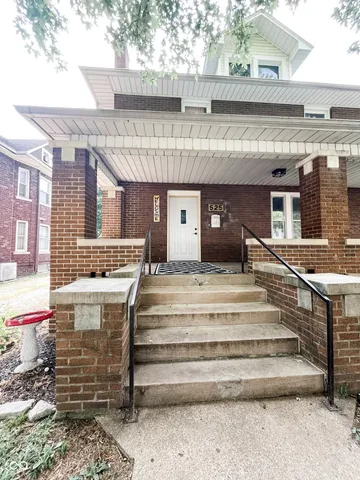 $185,000 | 525 South 4th Street, Clinton, IN 47842