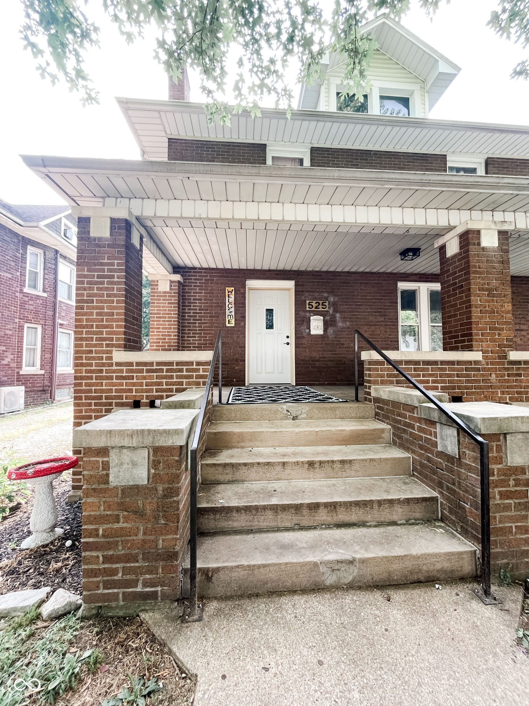 525 South 4th Street Clinton, IN 47842 - Photo 4 of 51