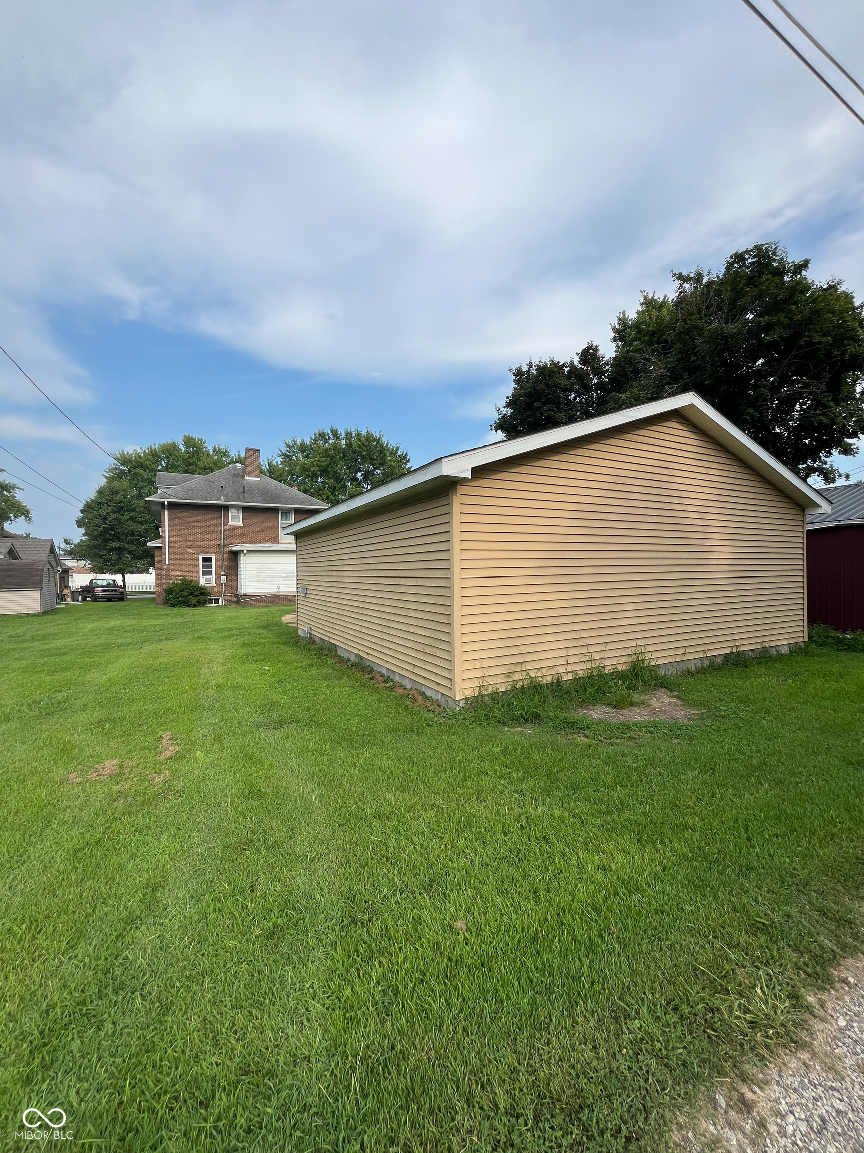 525 South 4th Street Clinton, IN 47842 - Photo 8 of 51