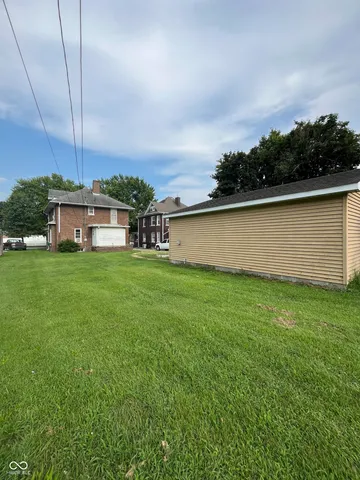$185,000 | 525 South 4th Street, Clinton, IN 47842