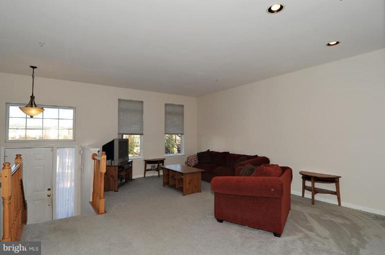 7202 Calm Sunset Columbia, MD 21046 - Photo 3 of 14 Living Room #2