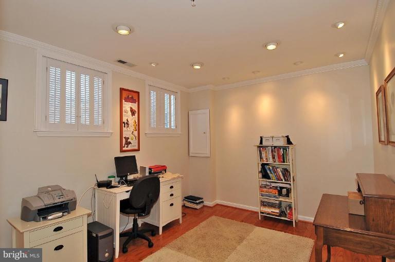 7202 Calm Sunset Columbia, MD 21046 - Photo 10 of 14 Bedroom #3