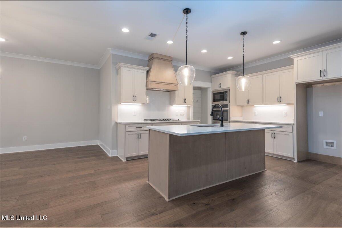 1601 Ashtons Lane Hernando, MS 38632 - Photo 7 of 36 17-AshtonsLn-22-Edit-16