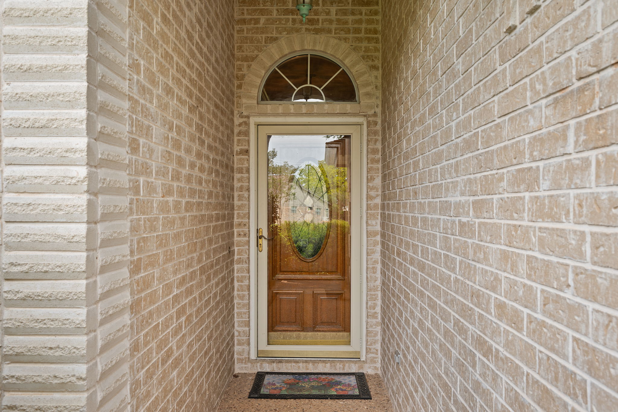 107 Stacey Cove Georgetown, TX 78628 - Photo 3 of 29