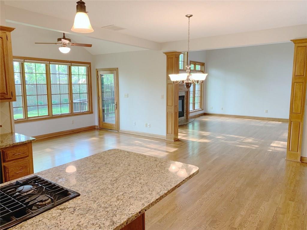 9876 Springstone Road McCordsville, IN 46055 - Photo 4 of 28