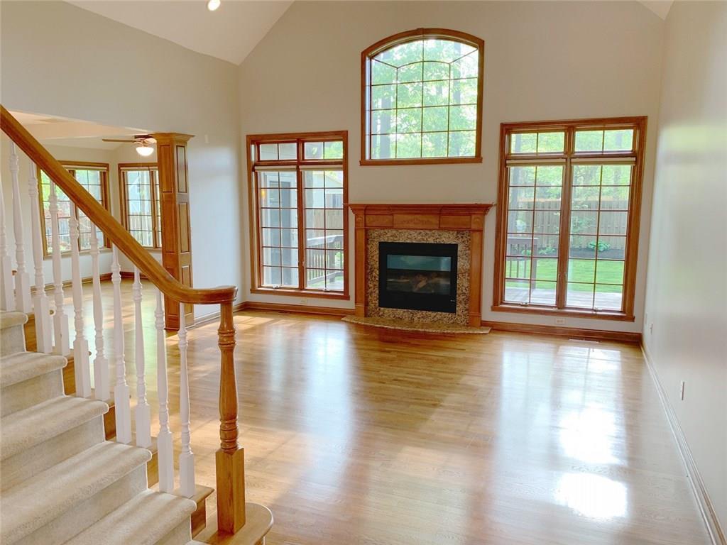 9876 Springstone Road McCordsville, IN 46055 - Photo 5 of 28