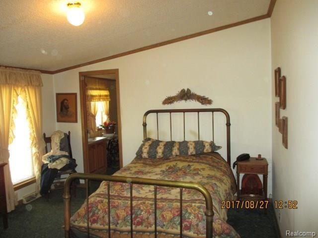 716 Goodrich Road Fostoria, MI 48435 - Photo 11 of 24 IMG_2578 (Small).JPG