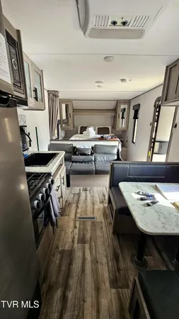 $1,595,000 | 290 Spyglass Drive, Jonesville, VA 24263