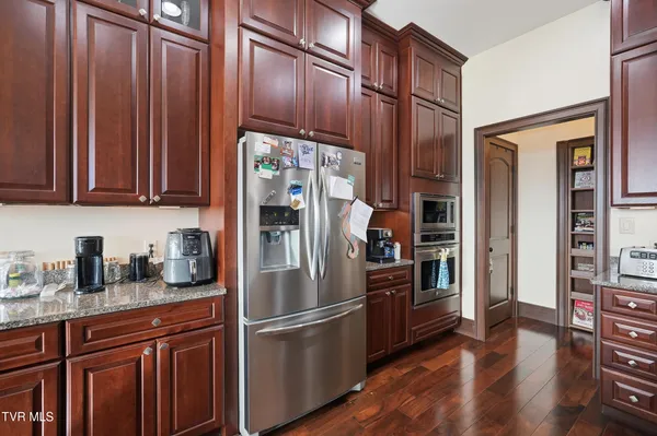 $1,595,000 | 290 Spyglass Drive, Jonesville, VA 24263