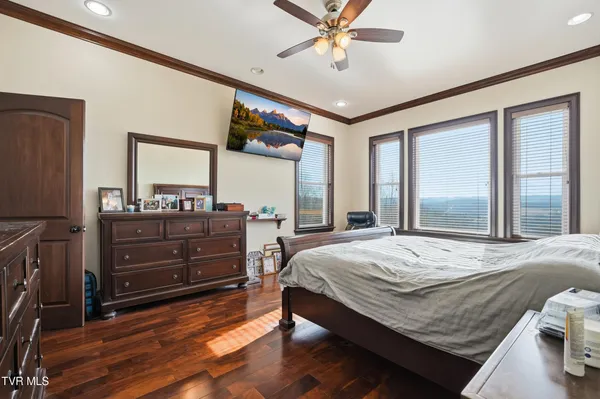 $1,595,000 | 290 Spyglass Drive, Jonesville, VA 24263