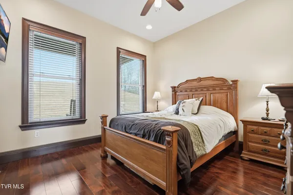 $1,595,000 | 290 Spyglass Drive, Jonesville, VA 24263