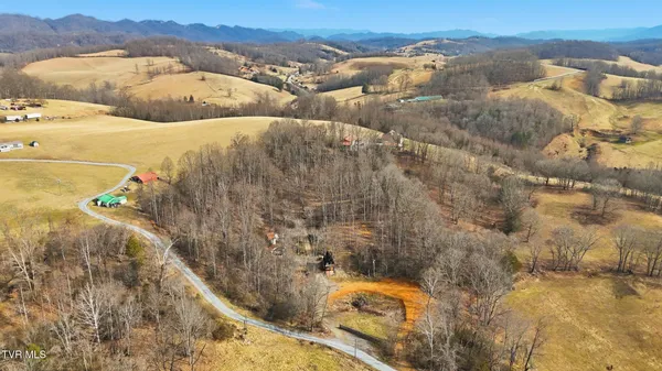 $1,595,000 | 290 Spyglass Drive, Jonesville, VA 24263