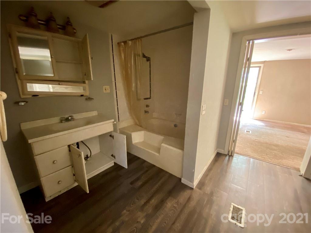 1821 Windermere Road Mount Holly, NC 28120 - Photo 22 of 22 Gallery Image 22