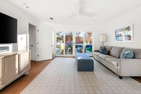 $3,399,000 | 3402 Monte Vista Drive, Austin, TX 78731