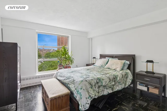 $610,000 | 70 La Salle Street, Unit 8B | Morningside Heights