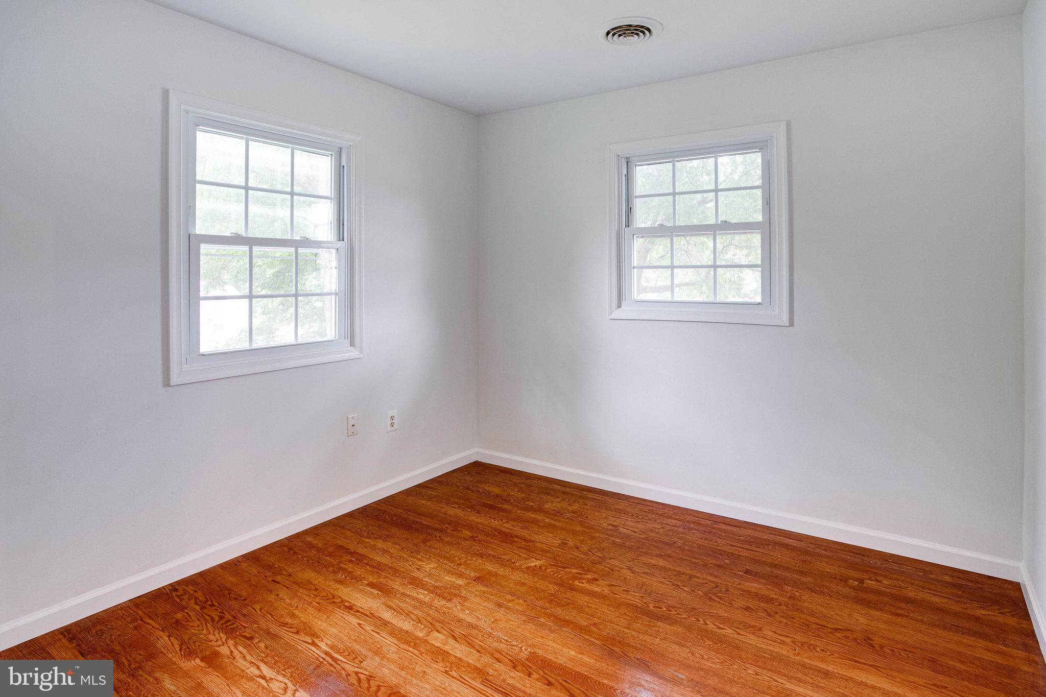 13946 Mathews Drive Woodbridge, VA 22191 - Photo 12 of 23