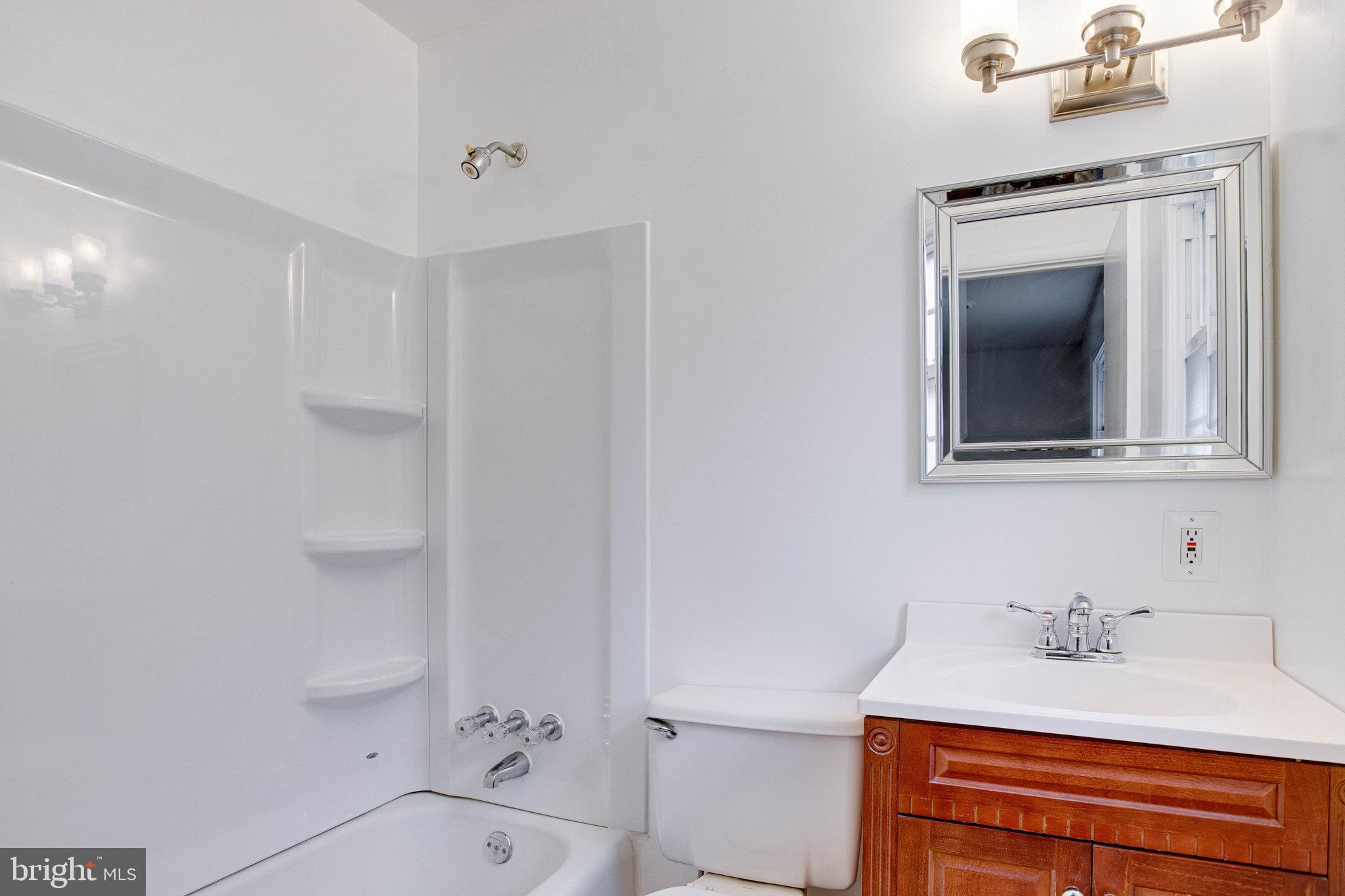 13946 Mathews Drive Woodbridge, VA 22191 - Photo 13 of 23