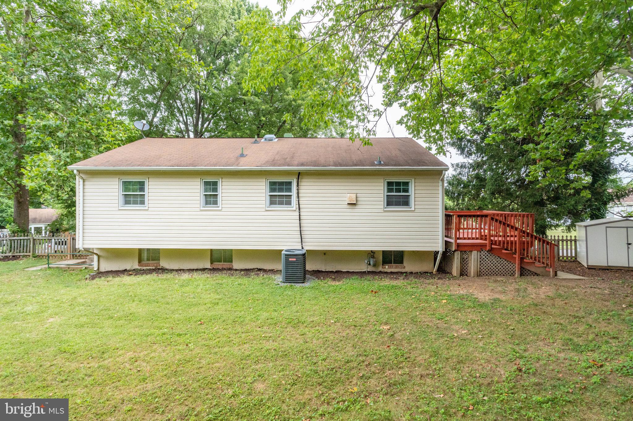 13946 Mathews Drive Woodbridge, VA 22191 - Photo 19 of 23