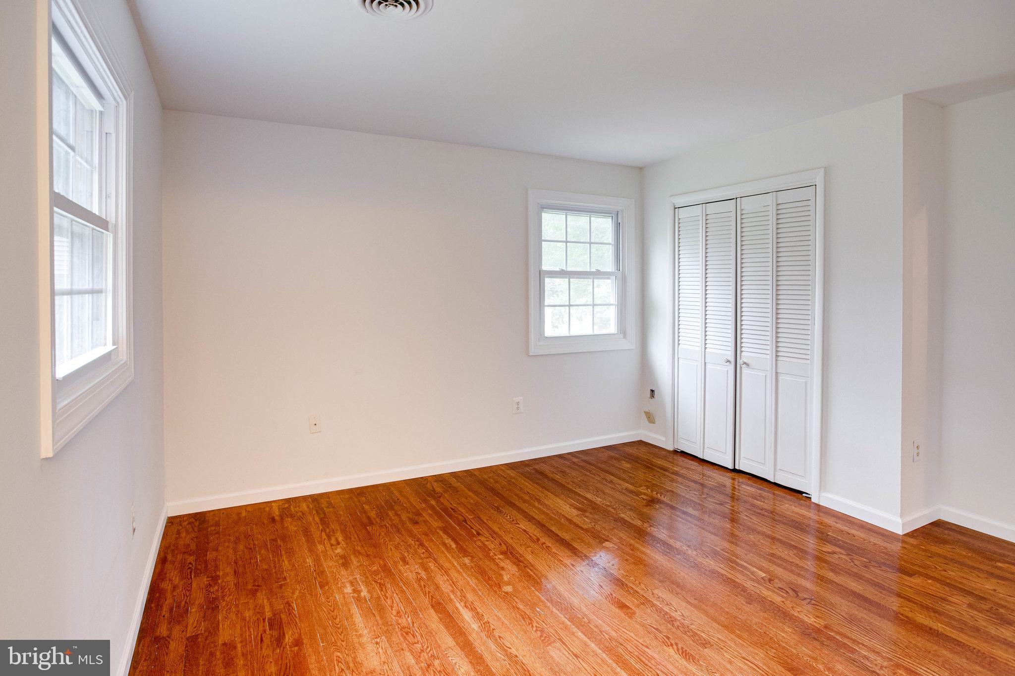 13946 Mathews Drive Woodbridge, VA 22191 - Photo 9 of 23